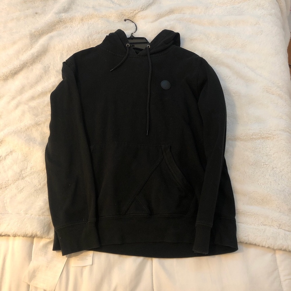 Black Volcom Hoodie!!